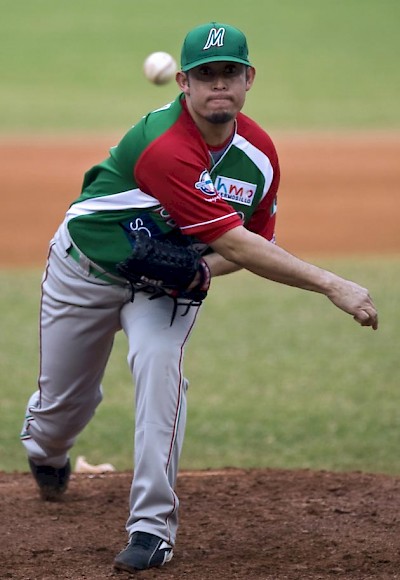 Marco Quevedo, Pitcher of the Leones <a href=></a>