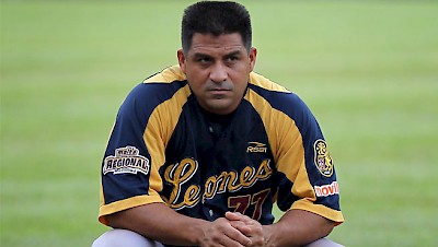 Wilfredo Romero, Manager of the Leones <a href=></a>