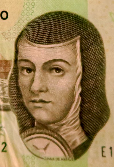 Photo of Juana de Asbai on the Mexican 200 peso note. <a href=></a>