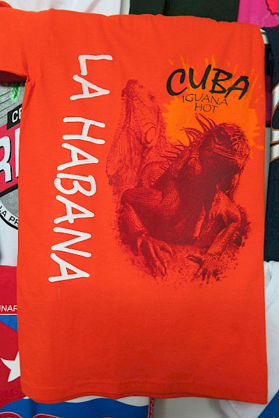 Or take an iguana home on a t-shirt... <a href=></a>